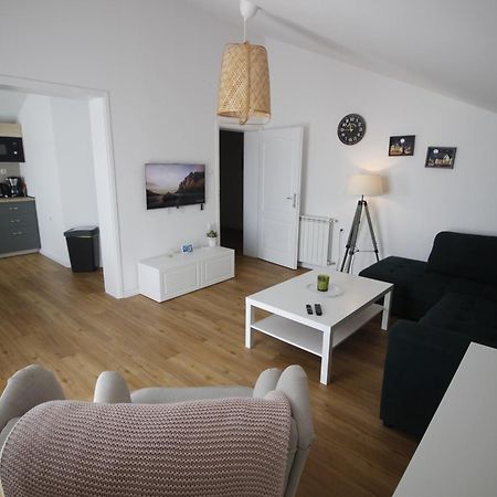 Apartment Castelmuschio Omišalj Exteriör bild
