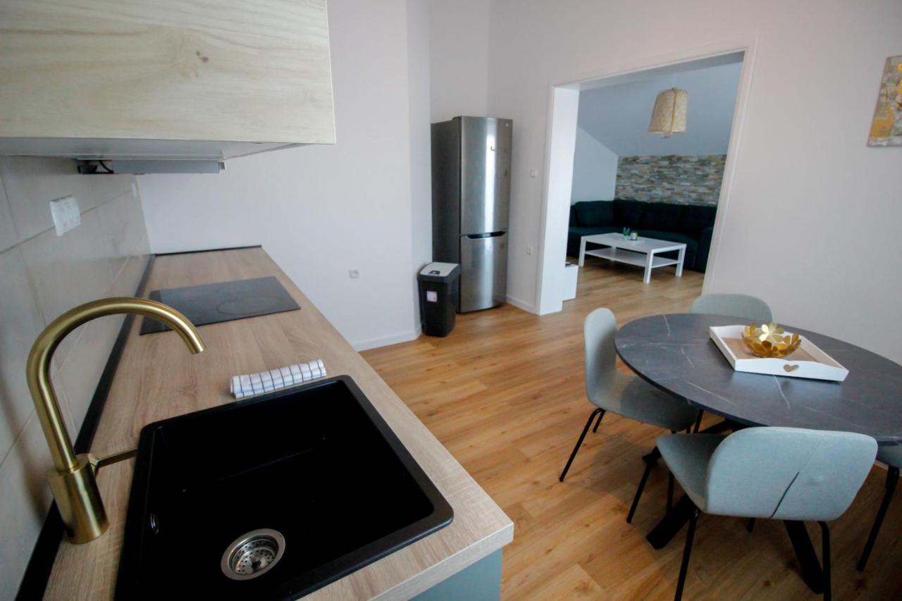 Apartment Castelmuschio Omišalj Exteriör bild