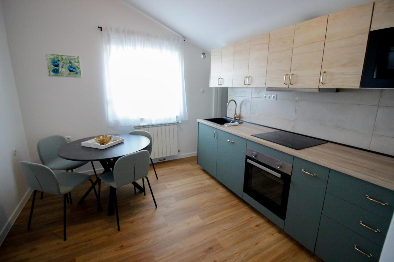 Apartment Castelmuschio Omišalj Exteriör bild