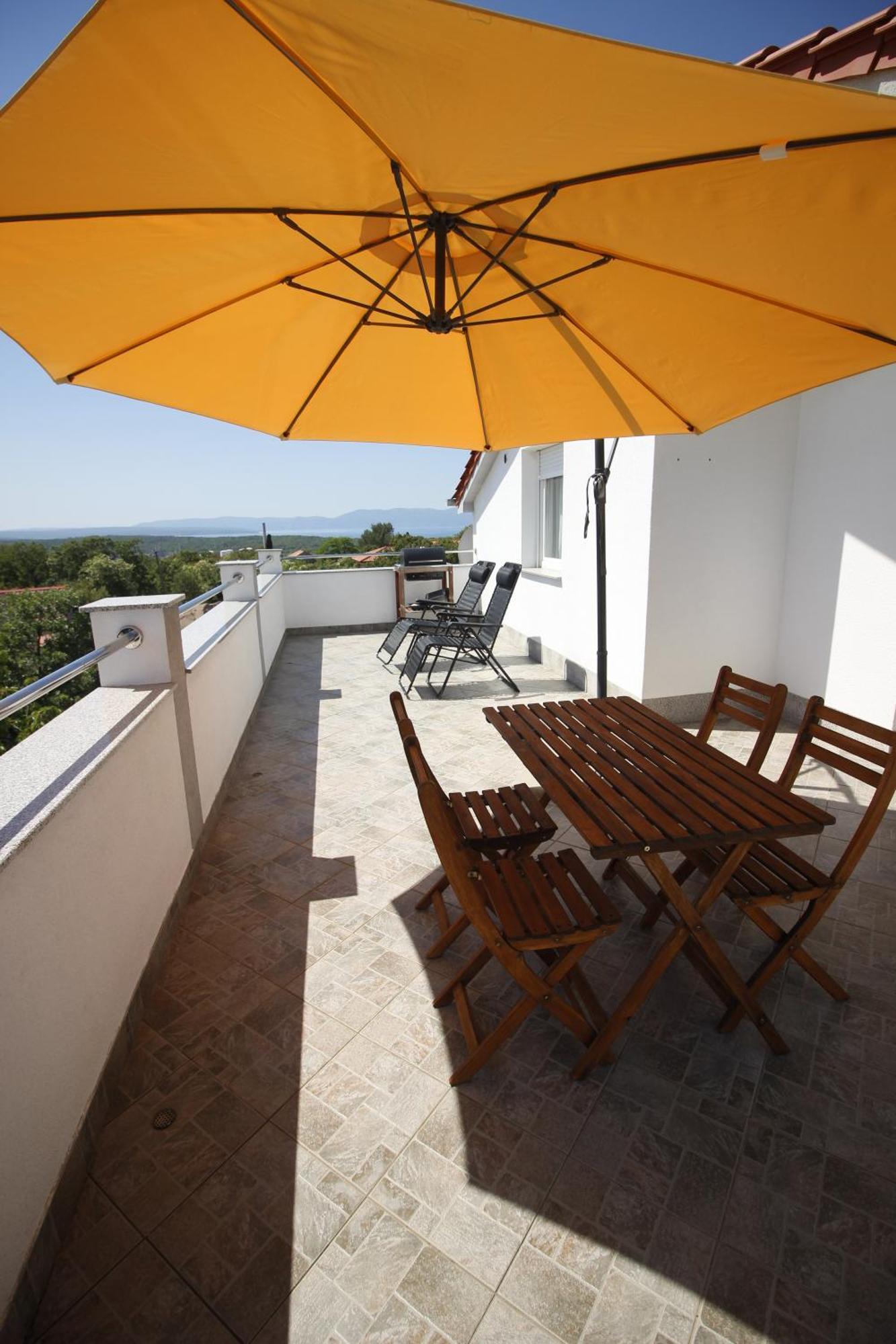 Apartment Castelmuschio Omišalj Exteriör bild